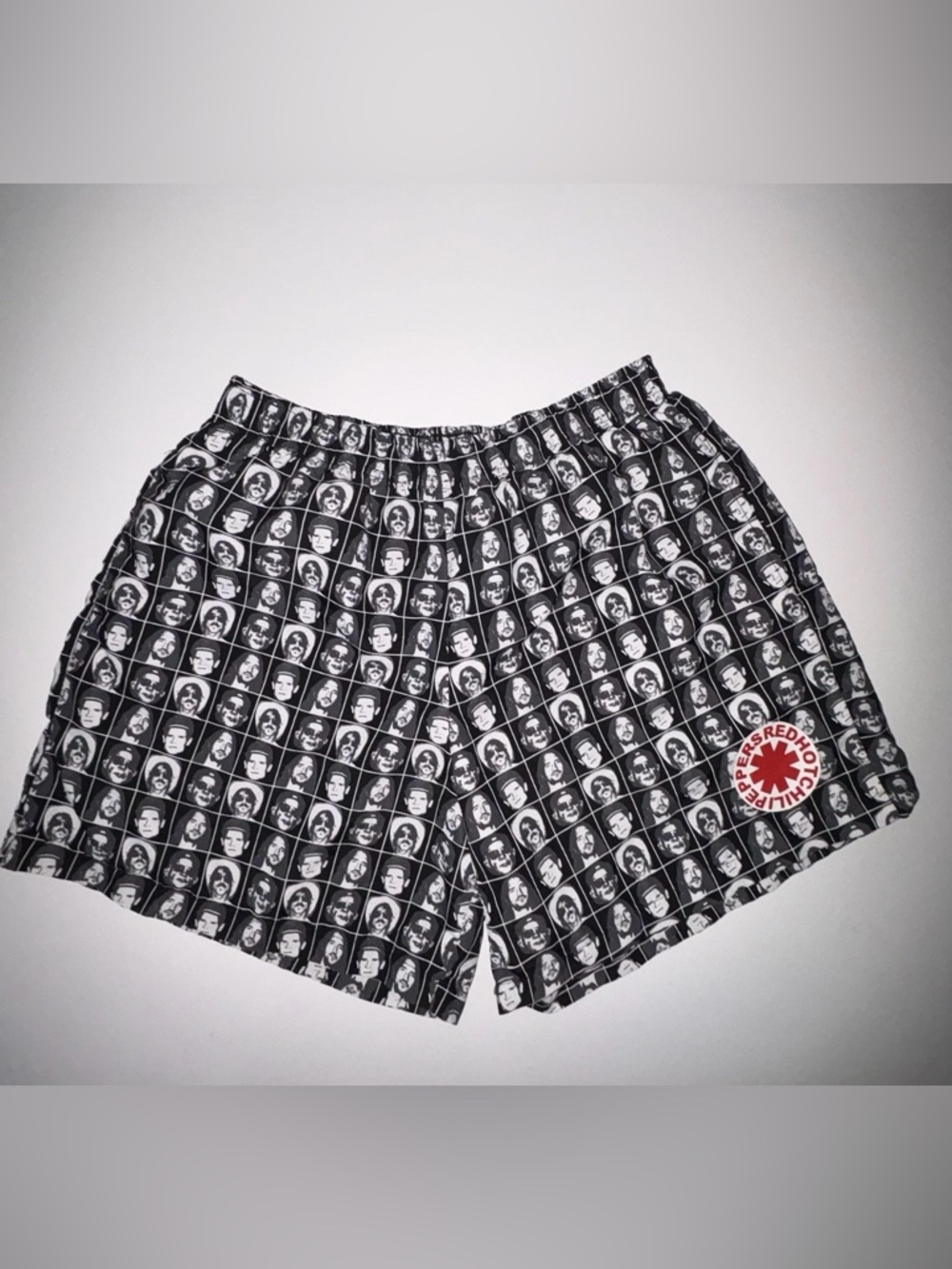 Red Hot Chili Peppers Swim Trunks XL Black Graphic Shorts